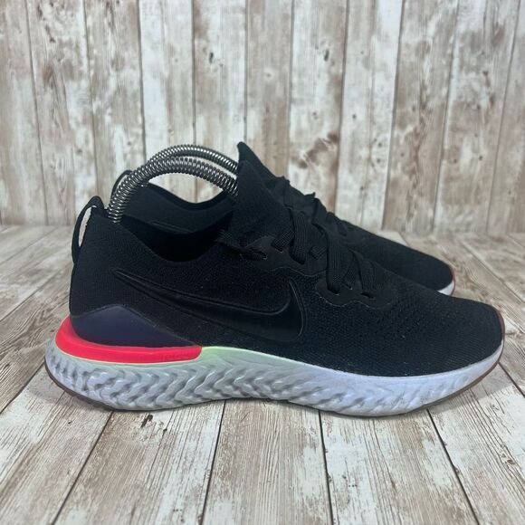 Nike epic react‎ Flyknit 2 Womens 8.5 - Picture 1 of 7